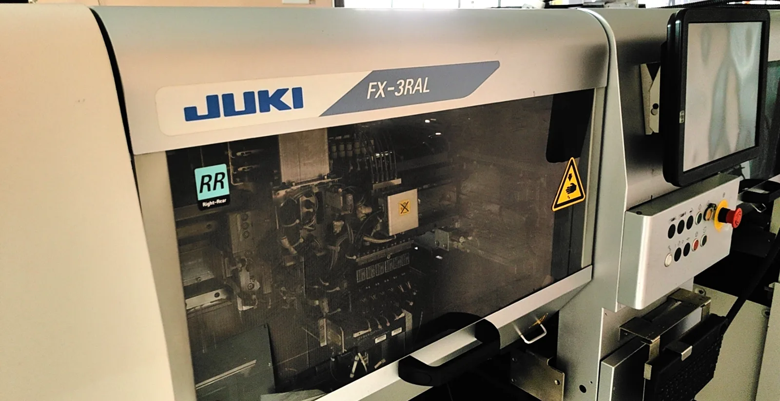 Juki FX-3RAL Pick and Place pick & place view 2