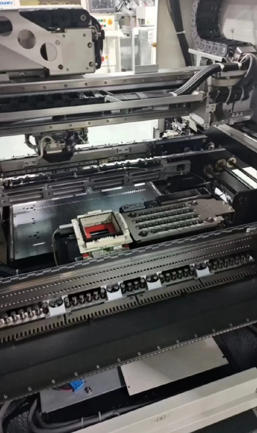 Juki 2070L High Speed Chip Shooter Pick & Place